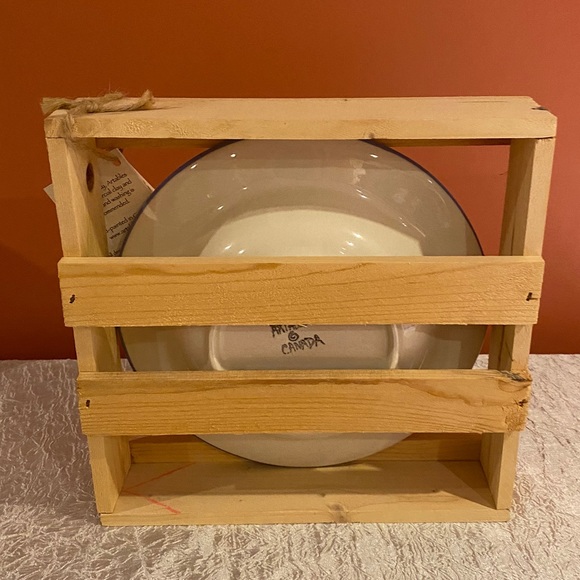 Artables Canada - EXH Collectors Plate (A) - Picture 3 of 3